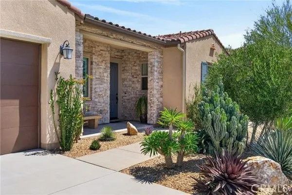 Property Slideshow image 3 of 57 | 11748 ambling way, Corona, CA, 92883