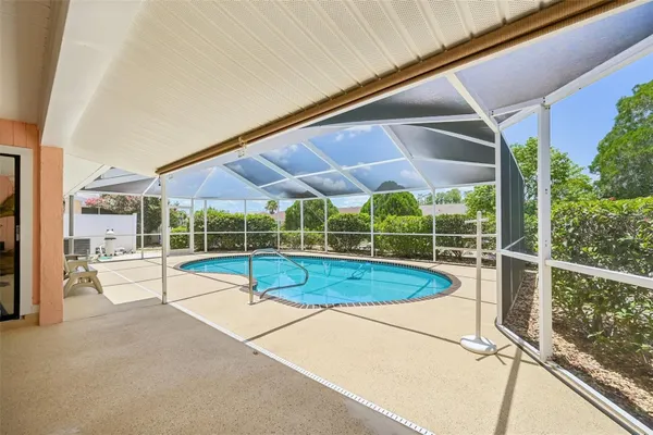 Property Slideshow image 2 of 57 | 1812 fort duquesna dr, Sun City Center, FL, 33573