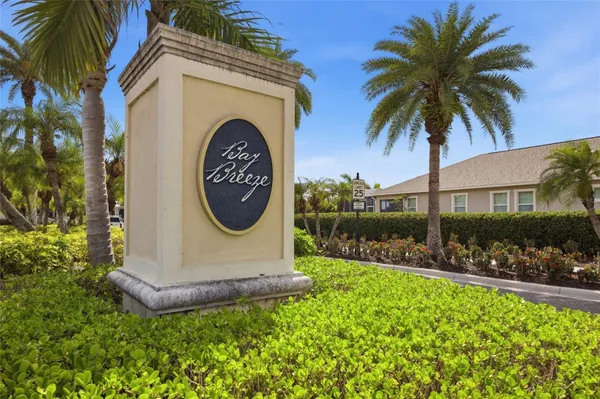 Property Slideshow image 2 of 59 | 725 winterside dr, Apollo Beach, FL, 33572