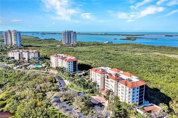 Property Slideshow image 3 of 34 | 24001 via castella dr 3103, Bonita Springs, FL, 34134