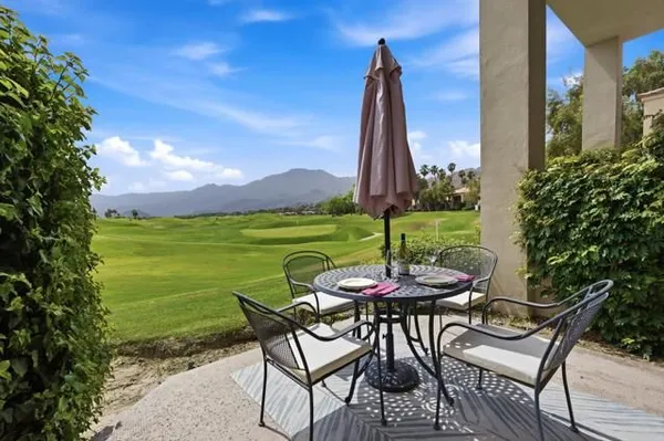 Property Slideshow image 2 of 16 | 80339 oak tree, La Quinta, CA, 92253