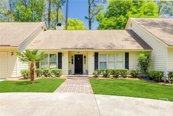 Property Slideshow image 2 of 49 | 2 thibault ln, Savannah, GA, 31411