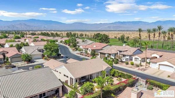 Property Slideshow image 3 of 35 | 78164 brookhaven ln, Palm Desert, CA, 92211