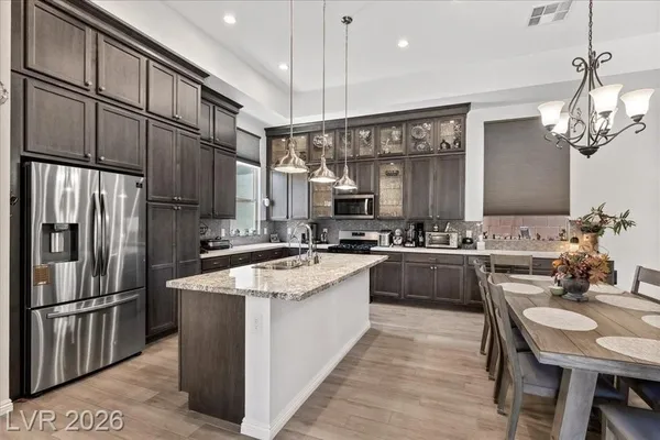 Property Slideshow image 3 of 77 | 6722 desert crimson st, Las Vegas, NV, 89148