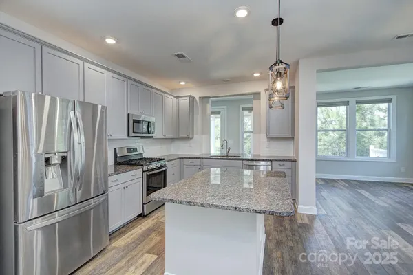 Property Slideshow image 3 of 46 | 5527 cheerful ln, Charlotte, NC, 28215