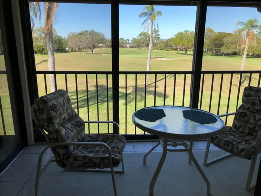 Property Slideshow image 2 of 23 | 6211 timber lake dr b4, Sarasota, FL, 34243