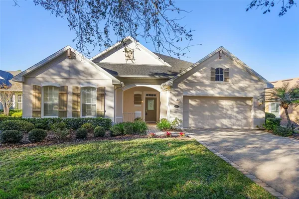 Property Slideshow image 2 of 51 | 122 avenham dr, Deland, FL, 32724