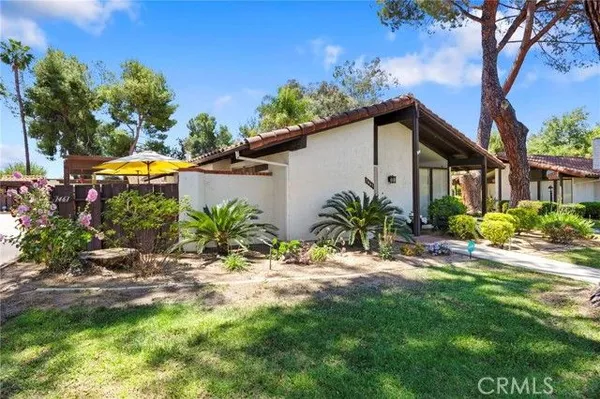 Property Slideshow image 2 of 29 | 1461 seven hls, Hemet, CA, 92545