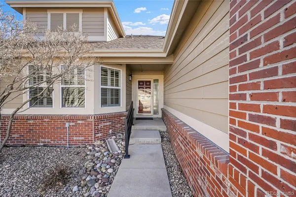Property Slideshow image 3 of 30 | 22422 e alder dr, Aurora, CO, 80016