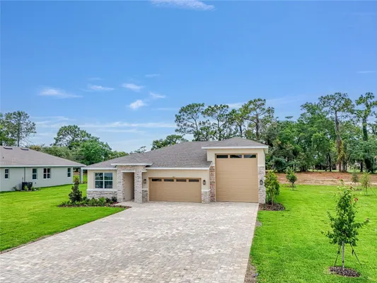 Property Slideshow image 2 of 47 | 9157 players dr, Weeki Wachee, FL, 34613