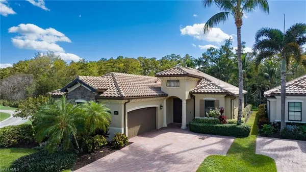 Property Slideshow image 2 of 47 | 28591 westmeath ct, Bonita Springs, FL, 34135