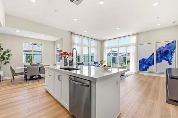 Property Slideshow image 3 of 40 | 12546 taylor way, San Diego, CA, 92129