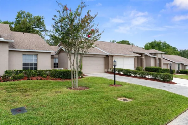 Property Slideshow image 2 of 39 | 7343 willow brook dr, Spring Hill, FL, 34606
