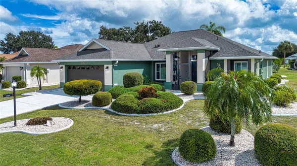 Property Slideshow image 3 of 76 | 2039 prestancia ln, Sun City Center, FL, 33573