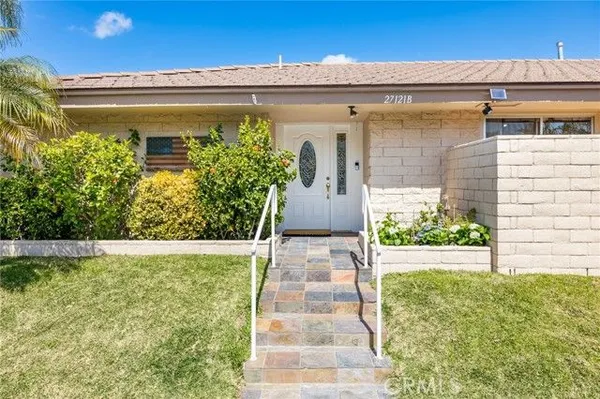 Property Slideshow image 2 of 64 | 27121 calle caballero b, San Juan Capistrano, CA, 92675