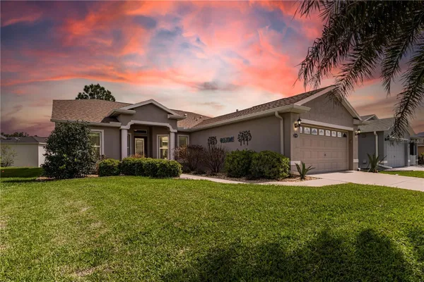 Property Slideshow image 2 of 40 | 27118 roanoke dr 516, Leesburg, FL, 34748