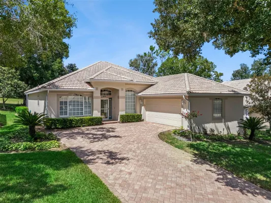 Property Slideshow image 3 of 77 | 2131 saint ives ct, Clermont, FL, 34711