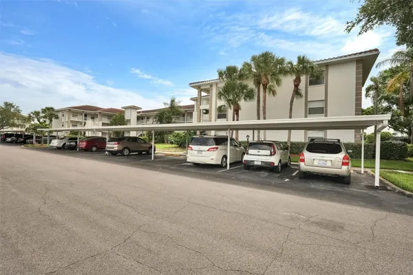 Property Slideshow image 2 of 47 | 6507 stone river rd 102, Bradenton, FL, 34203