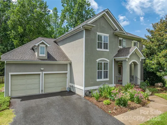 Property Slideshow image 3 of 36 | 257 fennel dun cir, Biltmore Lake, NC, 28715