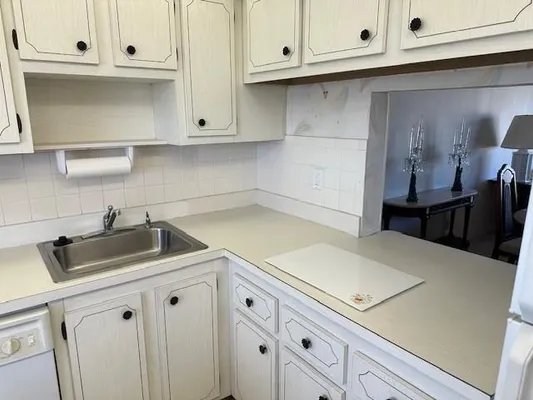 Property Slideshow image 3 of 25 | 7805 w atlantic blvd 202, Margate, FL, 33063