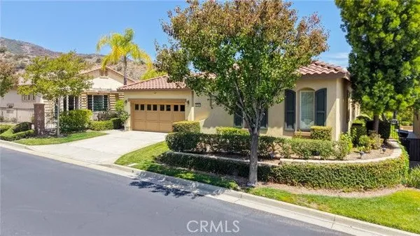 Property Slideshow image 3 of 50 | 8784 larkspur dr, Corona, CA, 92883