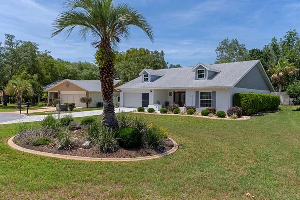 Property Slideshow image 2 of 85 | 2643 royal ridge dr, Spring Hill, FL, 34606