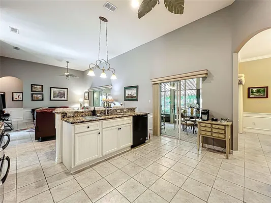 Property Slideshow image 3 of 31 | 24112 robinwood st, Leesburg, FL, 34748