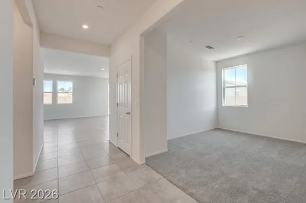 Property Slideshow image 3 of 6 | 547 hamilton dr, Mesquite, NV, 89027