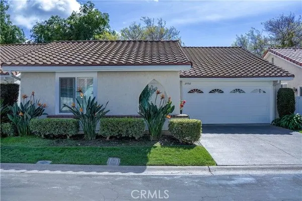 Property Slideshow image 2 of 12 | 27702 calle valdes, Mission Viejo, CA, 92692