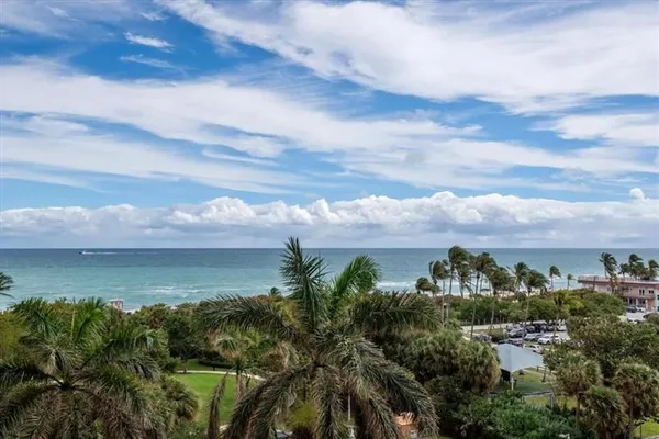 Property Slideshow image 2 of 16 | 1201 s ocean dr, Hollywood, FL, 33019