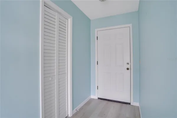 Property Slideshow image 3 of 35 | 216 fair winds dr 216, Nokomis, FL, 34275