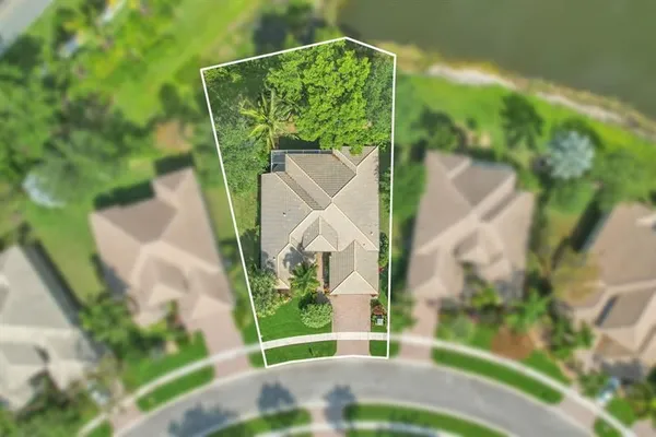 Property Slideshow image 2 of 67 | 6585 murano way, Lake Worth, FL, 33467