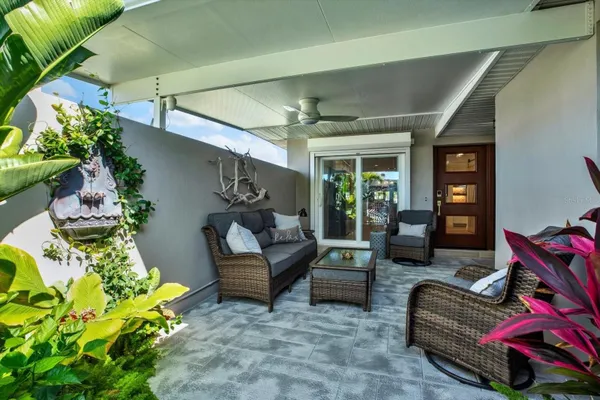 Property Slideshow image 3 of 57 | 645 boca ciega point blvd 2506, St Petersburg, FL, 33708