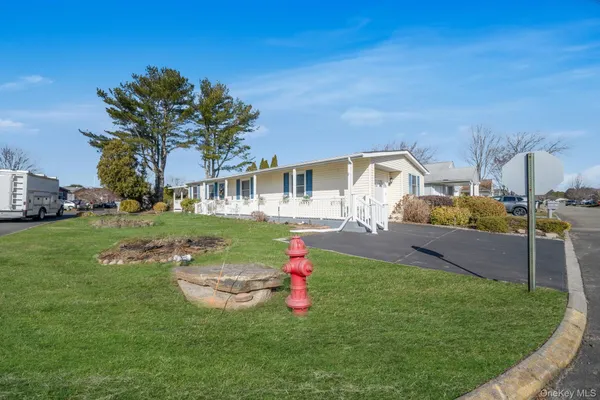 Property Slideshow image 2 of 26 | 2 dogwood ln, Brookhaven, NY, 11949