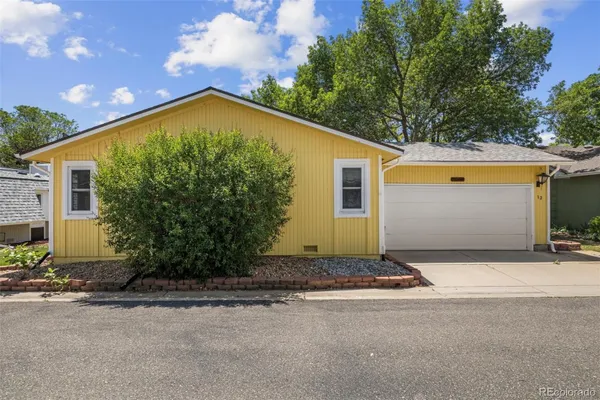 Property Slideshow image 2 of 40 | 12 scott dr, Broomfield, CO, 80020