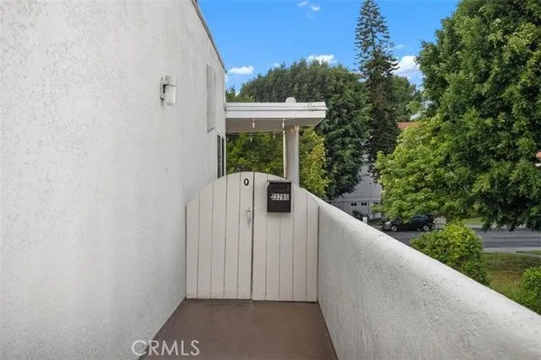 Property Slideshow image 2 of 24 | 2328 via mariposa q, Laguna Woods, CA, 92637