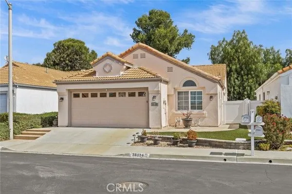 Property Slideshow image 2 of 37 | 28124 palm villa dr, Menifee, CA, 92584