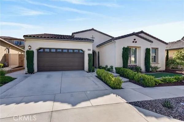 Property Slideshow image 2 of 48 | 24340 crestley dr, Corona, CA, 92883