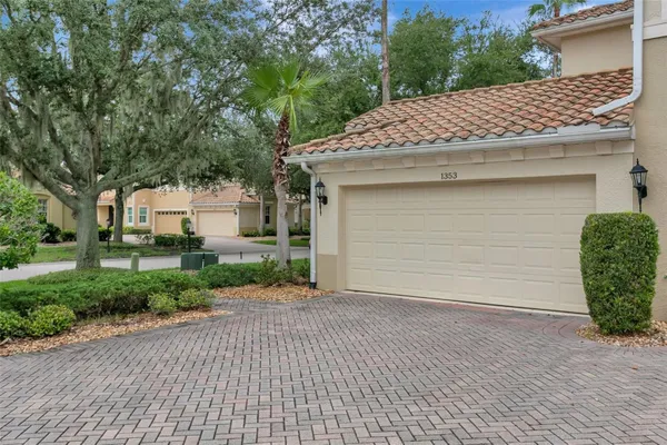 Property Slideshow image 3 of 47 | 1353 emerald dunes dr, Sun City Center, FL, 33573