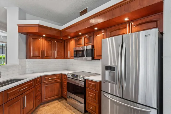Property Slideshow image 2 of 89 | 4354 burnberry glen ct, Spring Hill, FL, 34609