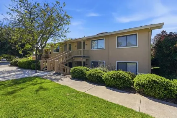 Property Slideshow image 2 of 27 | 5054 cribari vale, San Jose, CA, 95135