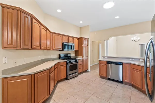 Property Slideshow image 2 of 28 | 611 allenwood loop, The Villages, FL, 32162