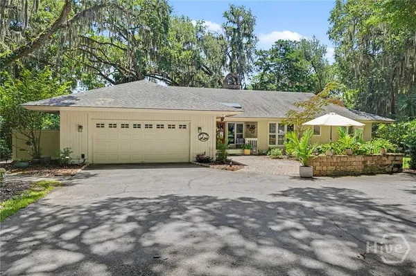 Property Slideshow image 2 of 48 | 2 romerly rd, Savannah, GA, 31411