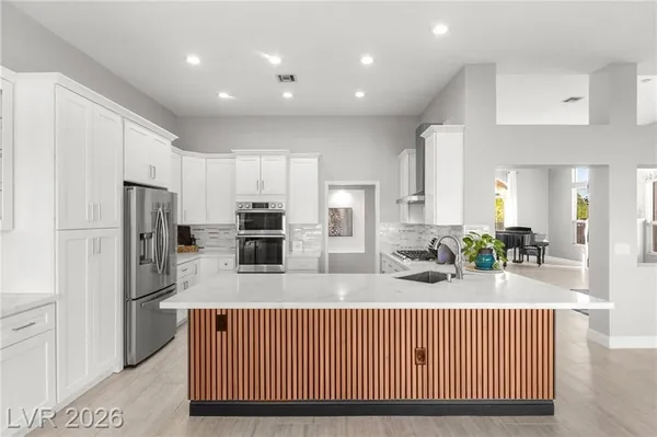 Property Slideshow image 3 of 76 | 2900 crown ridge dr, Las Vegas, NV, 89134