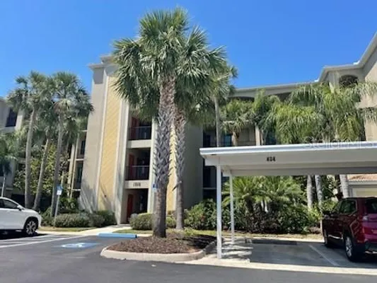 Property Slideshow image 2 of 43 | 7005 river hammock dr 404, Bradenton, FL, 34212