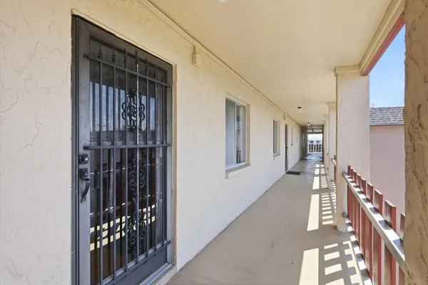 Property Slideshow image 3 of 23 | 4137 lake bayshore dr c505, Bradenton, FL, 34205