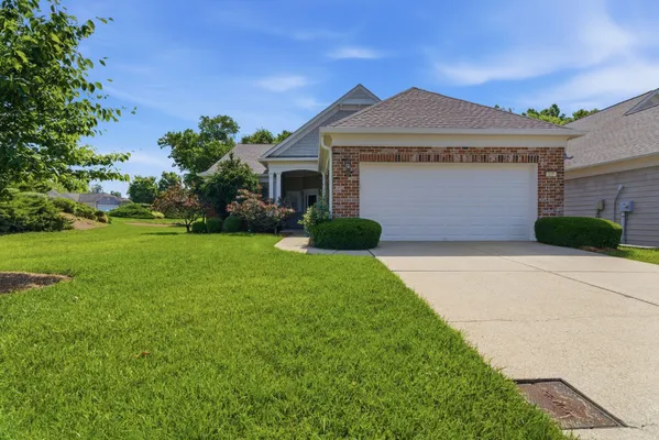 Property Slideshow image 2 of 40 | 155 navy cir, Mount Juliet, TN, 37122