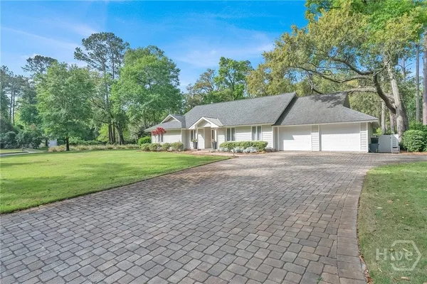 Property Slideshow image 2 of 31 | 201 wiley bottom rd, Savannah, GA, 31411