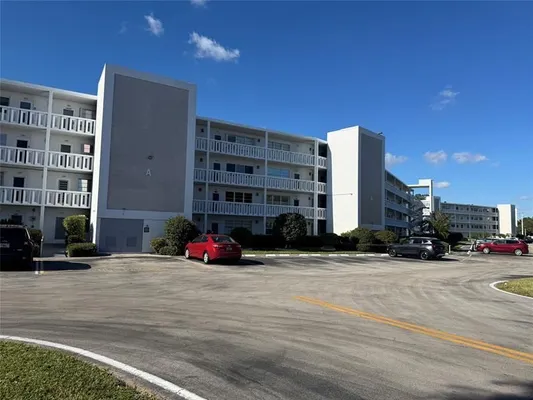 Property Slideshow image 2 of 58 | 2007 ellesmere a # 2007, Deerfield Beach, FL, 33442