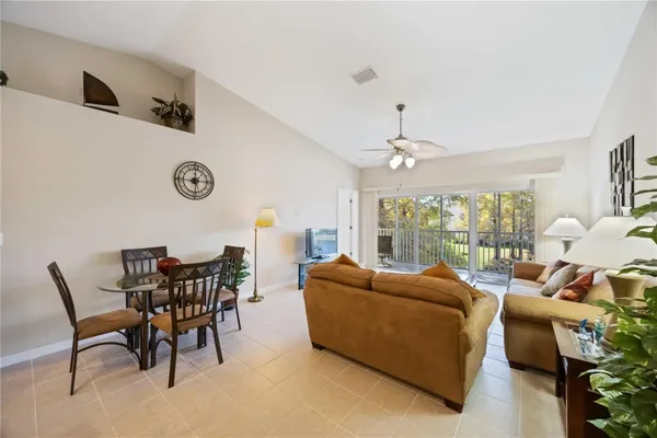Property Slideshow image 2 of 52 | 6424 bay cedar ln # 201, Bradenton, FL, 34203